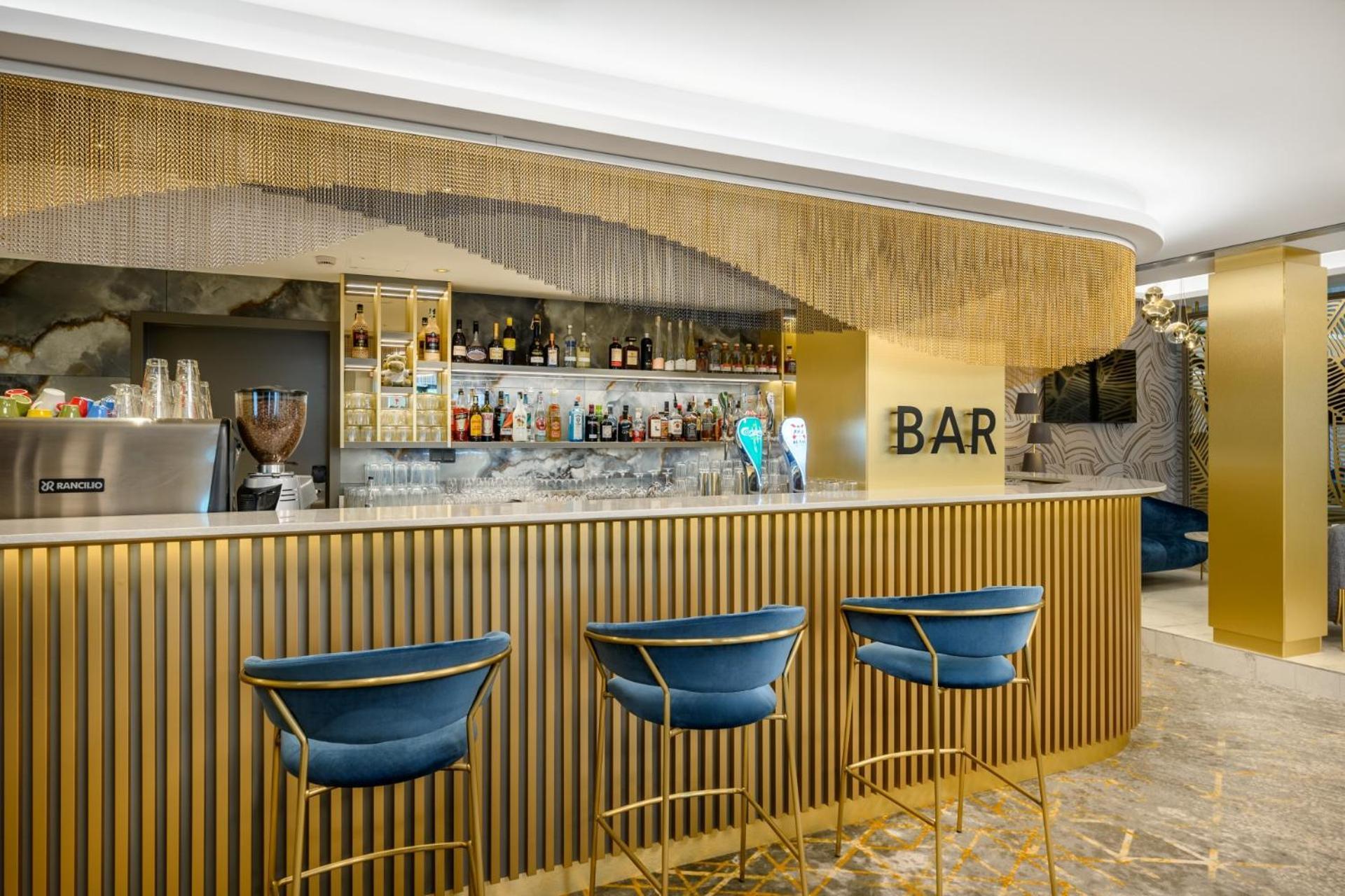 Kenese Bay Garden Resort & Conference バラトンケネシェ エクステリア 写真