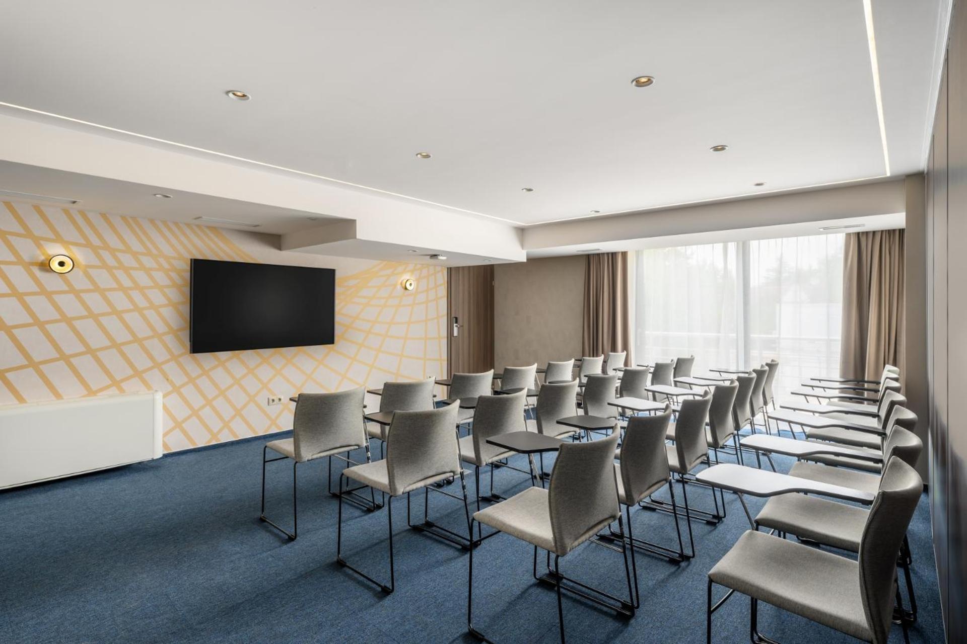 Kenese Bay Garden Resort & Conference バラトンケネシェ エクステリア 写真