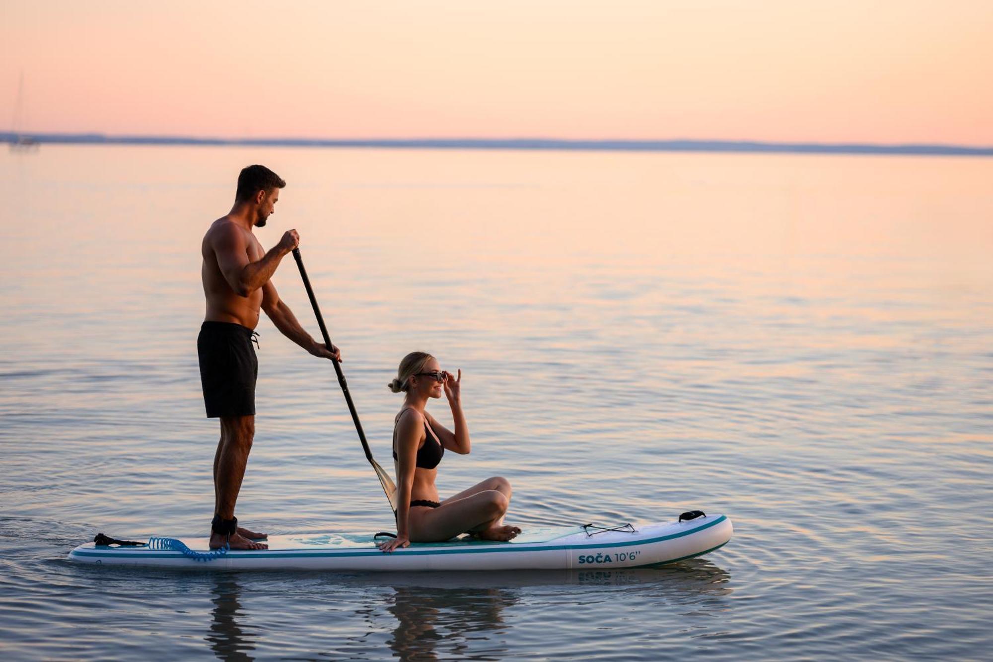 Kenese Bay Garden Resort & Conference バラトンケネシェ エクステリア 写真