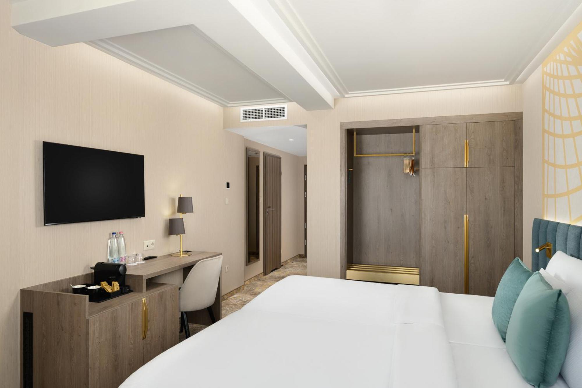 Kenese Bay Garden Resort & Conference バラトンケネシェ エクステリア 写真